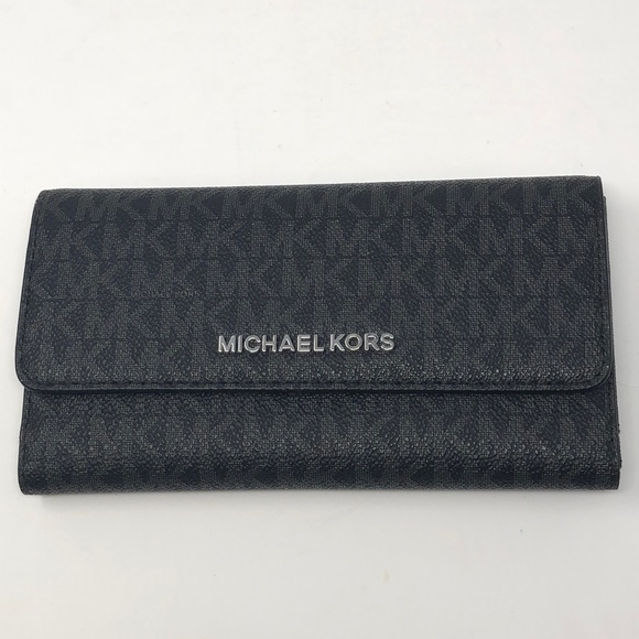NWT Michael Kors Jet Set travel wallet - Picture 6 of 6